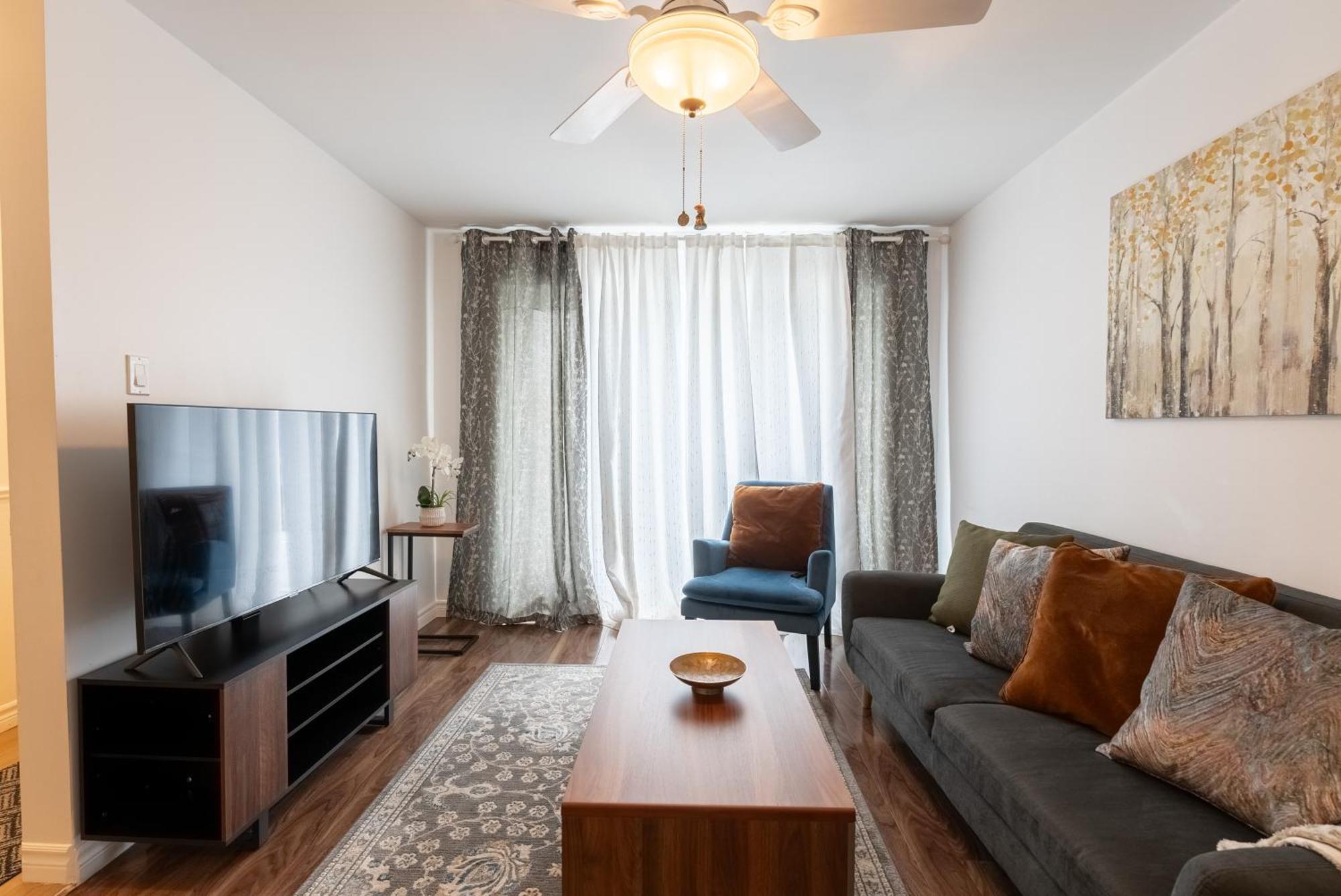 Comfortable Spacious House With Parking بروسار المظهر الخارجي الصورة